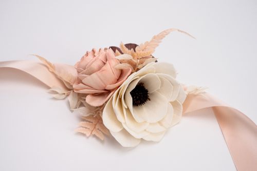 Wood Flower Corsage - Medium